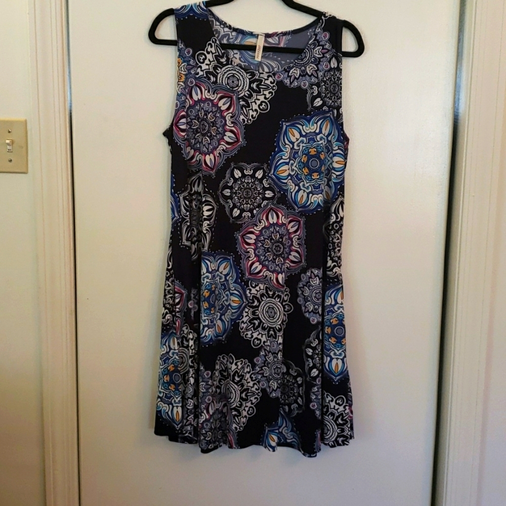 2x mandala print tunic